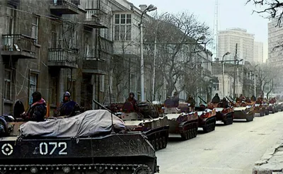 В Баку почтили память жертв трагедии 20 Января - видеорепортаж