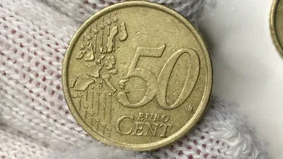 Found a 50€ bill from 2002, the year the cash euro was launched. Maybe one  of the first 50€ bills printed. : r/mildlyinteresting