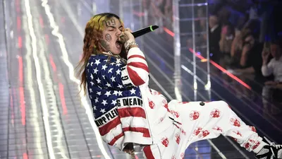 Ariana Grande and Justin Bieber deny chart fraud alleged by Tekashi 6ix9ine  | Music | The Guardian