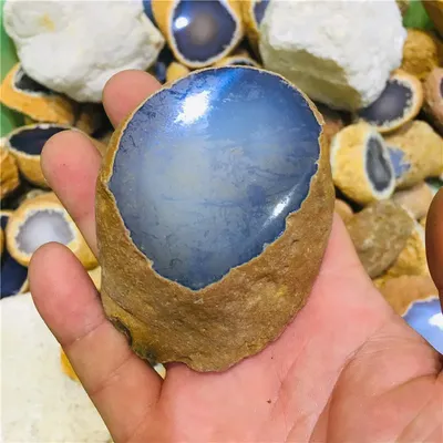 Замысловатый радужный камень агат на…» — создано в Шедевруме