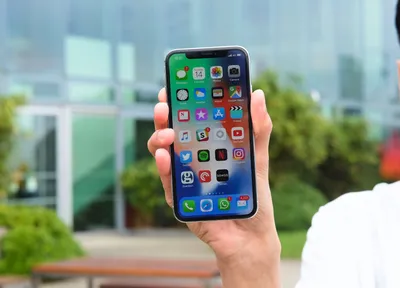 iPhone X review: This iPhone XS predecessor is still a contender - CNET