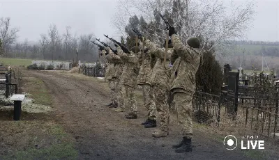 Герои не умирают: в Одесской области провели в последний путь сотрудника   и бойца ВСУ Александра Климова. Читайте на 