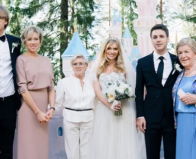 Алиса Фрейндлих выдала внучку замуж: свадьба Анны Тарасовой и Алексея  Мышинского - Рамблер/женский
