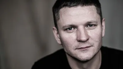 Алексей Жарков «Камень, озеро и мокрая шляпа»