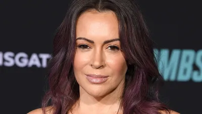 Alyssa Milano celebrates 50th birthday with 'no filter' photo