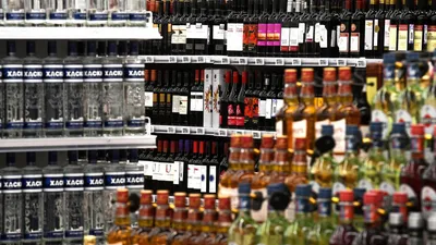 Правительство не поддержало идею надписи «Алкоголь Вам враг!» на бутылке —  РБК