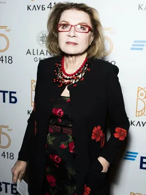 Алла Демидова. Когда зеркало зеркалу снится»