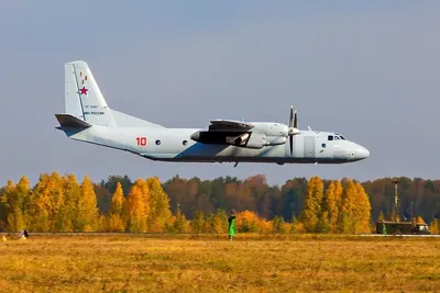 Состоялся первый полет транспортного самолета Ан-26 - Знаменательное событие