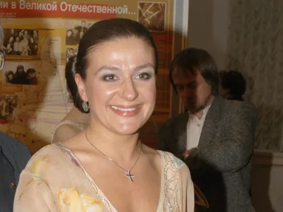 Анастасия Мельникова заболела пневмонией после терапии