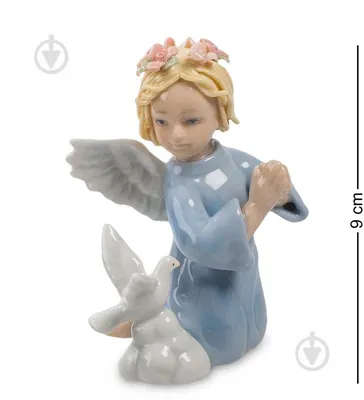Ангел с голубем купить сувенир из серебра.