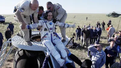 Российская съемочная группа пристыковалась к МКС, чтобы снять первый фильм на орбите
