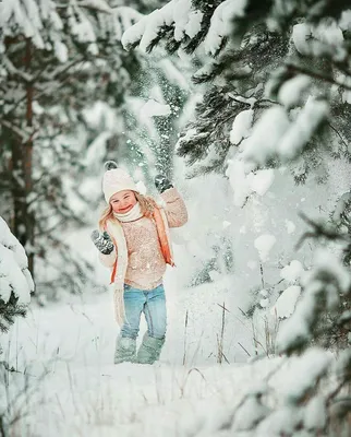 Лера SMMмит | А вы уже успели сделать себе атмосферные зимние фотографии?  ❄️ | Дзен