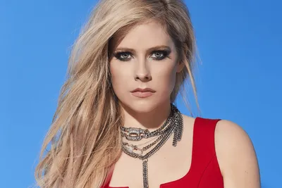 Avril Lavigne responds to rumours she died and was replaced by body double  named Melissa | The Independent | The Independent