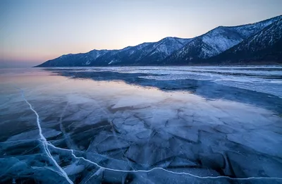 Байкальский лед и сердце Байкала