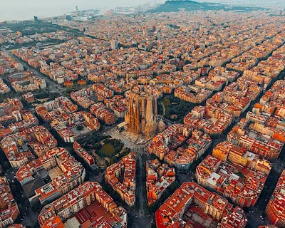 Барселона находится на 8-ом месте в списке лучших городов мира для  проживания и работы. Испания по-русски - все о жизни в Испании