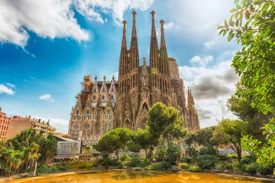 Барселона Гауди и магические фонтаны | SALOURU - Отдых в Испании на Коста  Дорада