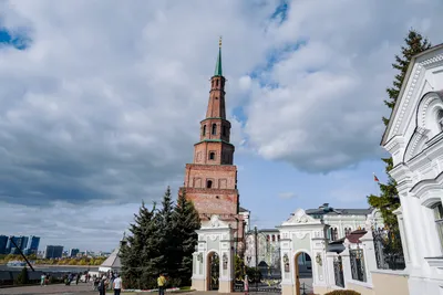 Почему Пизанская башня падает, но не может упасть / Путешествия и туризм /  iXBT Live