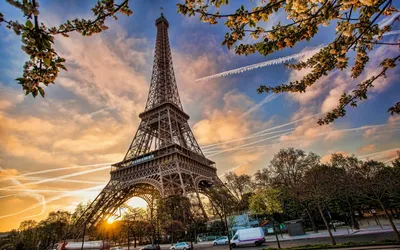 Зачем в Париже поставили вторую Эйфелеву башню | Tour2Go | Дзен