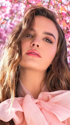 Обои Bailee Madison 2021 Photoshoot 4K Ultra HD для мобильных устройств | Бэйли Мэдисон, Макияж знаменитостей, Фотосессия