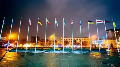 Выражать озабоченность иногда недостаточно": Ринкевичс оправдал снятие флага  Беларуси - , Sputnik Латвия
