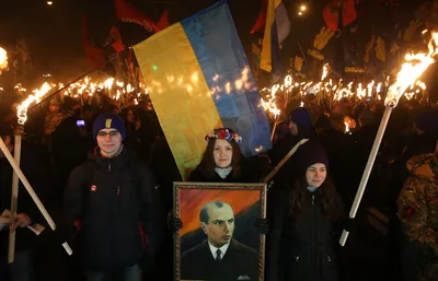 В центре Киева прошло факельное шествие в честь дня рождения Бандеры (фото)  | Газета «День»