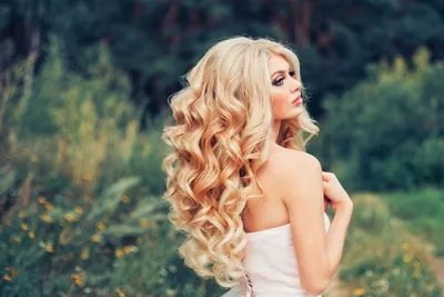 Незавершенная блондинка» – модное окрашивание 2020 - 7Дней.ру