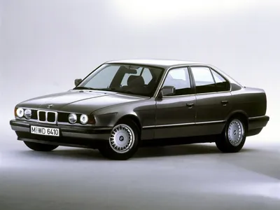 BMW 5 Series (E34) - Wikipedia