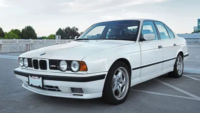 The E34 M5 shows what's missing from modern BMWs