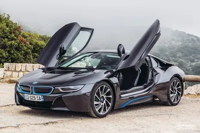 Чужой в добром обличье. Тест-драйв нового BMW i8