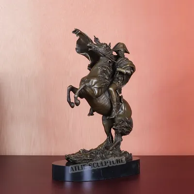 Бронзовая статуэтка Наполеона, пересекающая Пасс Сен-Бернара, 30 см,  знаменитая скульптура, статуэтка, украшение для гостиной | AliExpress