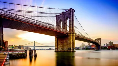 Бруклинский мост над водами Ист-Ривер, история создания, фотографии