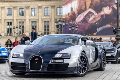 File:Bugatti Veyron Super Sport Retro Classics 2020 IMG  -  Wikimedia Commons