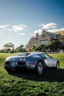 Blue Carbon Bugatti Veyron Grand Sport Vitesse for sale in the US - The  Supercar Blog