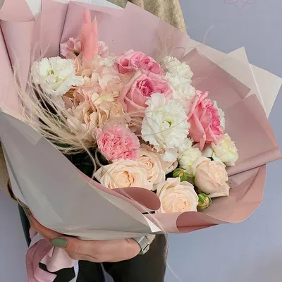 Купить Букет цветов для мамы "Нежный шелест" в Москве недорого с доставкой