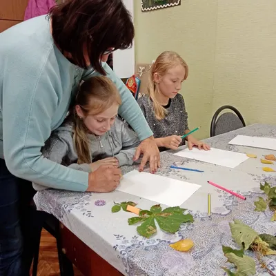 Букет из осенних листьев и бамбук» — создано в Шедевруме