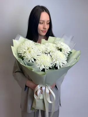 Огромный букет цветов с шаром "Самой лучшей маме и бабушке на день  рождения", артикул: 333083916, с доставкой в город Москва (внутри МКАД)