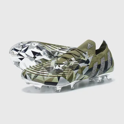 Футбольные бутсы adidas predator 2024 …» — создано в Шедевруме