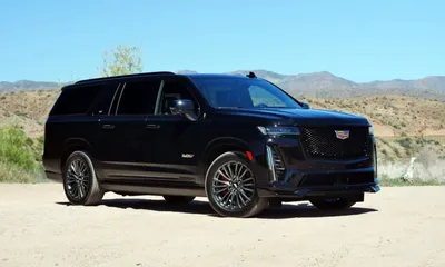 $130K Cadillac Escalade IQ Doesn't Offer Apple CarPlay, Android Auto