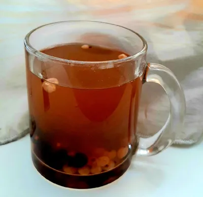 Пью я с мёдом чай» — создано в Шедевруме