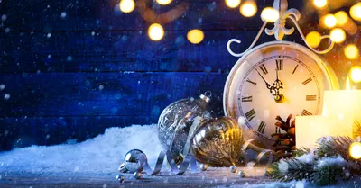 Часы и дракон, новый год, снег, …» — создано в Шедевруме