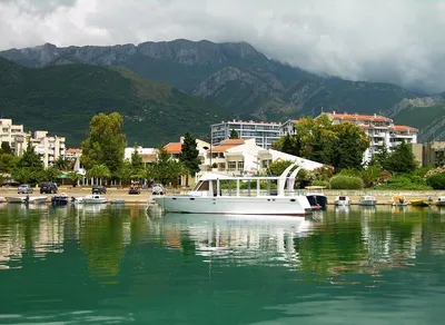 Лето в Черногории (Тур в Черногорию с отдыхом на море, рафтинг, экскурсия в  Котор и Пераст, с водной прогулкой и обедом на Скадарском озере, 7 дней +  авиа) - Черногория