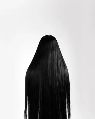 Девушка с длинными черными волосами со спины (41 фото)