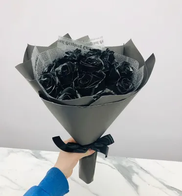 Черные розы Халфети: редкий цветок черная роза