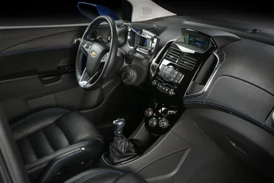 Chevrolet Aveo RS Concept Interior - Car Body Design