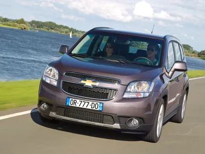 Интерьер салона Chevrolet Orlando . Фото салона Chevrolet Orlando