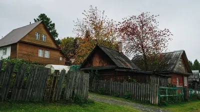 Чем отличается дача от дома — в чем отличие, что лучше