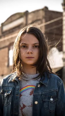 Dafne Keen Обои 4К, Фотосессия, 5К, Розовый фон