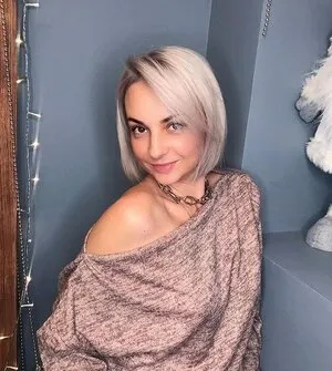 Дарья Сагалова, 37, Москва. Актер театра и кино. Официальный сайт | Kinolift