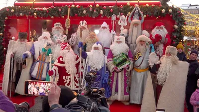 Дед Мороз из Калининградской области встретился со своими коллегами из  других регионов в Москве | Инфоцентр туризма