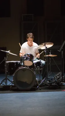 WHIPLASH заставка обои iPhone HD минималистичный постер фильма Дэмиен Шазель фильм | 영화 포스터, 사진 촬영, 영화